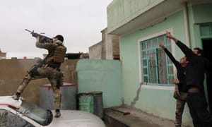 Mosul Battles Turn into ‘War of Alleyways’