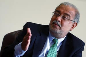 Egyptian Parliament Approves Emergency Declaration, Speaker Warns of Threat