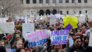 Trump Makes Renewed Push before Appeals Court to Adopt Divisive Travel Ban