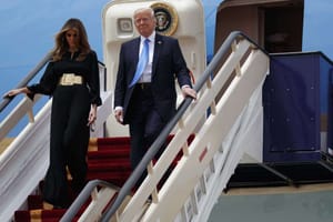 Saudi Arabia doesn’t Request Headscarf for Diplomats or Presidents’ Wives