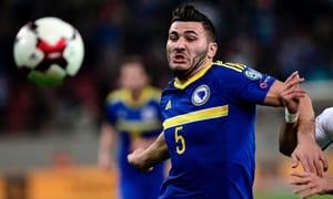 Sead Kolasinac: the Tree-like Defender Who Can Help to Mould a Tougher Arsenal