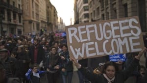 Starbucks to Hire over 2,000 Refugees in Europe in Five Years