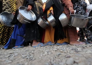 2 Dead, over 700 Ill in Food Poisoning at Iraqi Refugee Camp