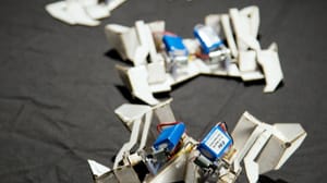 US Researchers Develop Battery-Less Foldable Robots