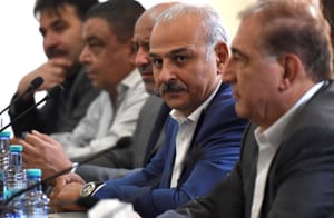 Syrian Opposition Meetings in Riyadh Start with Limited Hopes for Consensus