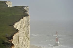 UK Police Warn of ‘Unknown Haze’ in Britain’s Southern Coast