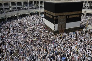 Saudi Study Says Hajj 2017 Revenues Touch on $4 Bln