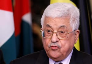 Abbas: Trump’s Administration is in Chaos