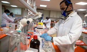 Tiny Robots to Treat Stomach Infections