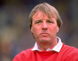 Frank de Boer Left Crystal Palace after 77 Days. Dave Bassett Didn’t Last 77 Hours