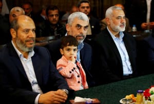 Yehya Sinwar: We Want a Strong Abbas, Will not Allow Anyone to Obstruct Reconciliation