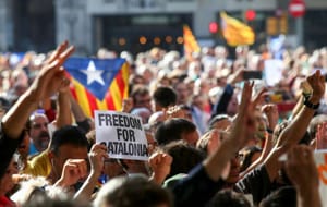 Spanish Police Arrest High-Ranking Catalan Officials in Raids