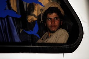 Damascus Looks for Safe Passage for ISIS Buses to Deir Ezzor