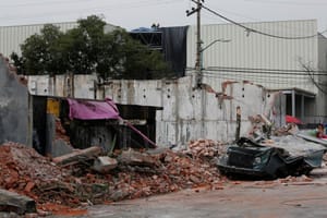 Race to Rescue Mexico’s Quake Survivors as Hurricane Katia Makes Landfall