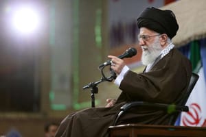 Khamenei: We Will Shred ‘Nuclear Deal’ if Trump Tears it Apart