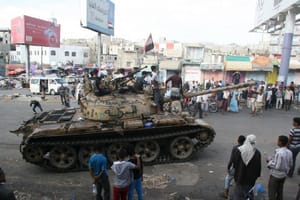 Arab Coalition Fighters Target Coup Military Camps in Yemen