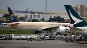 Saudi Airlines Welcomes ‘Saudization’ of Women Jobs
