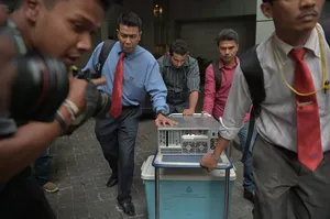 1MDB Case Hangs Over Goldman Sachs as Investigators Dig for Answers