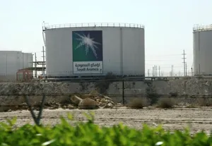 Saudi Arabia Cuts Taxes on Oil Firms