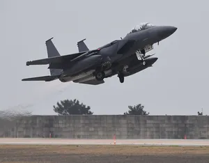 China Calls for Restraint as US Carrier Heads for Korean Waters
