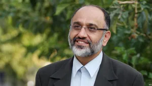 Khazali: Iran’s Conservatives and Reformists have Distorted the Country’s Identity