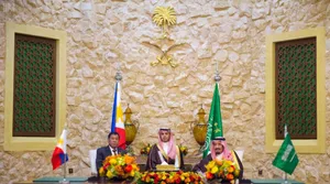 King Salman Holds Talks with President of Philippines at Rawdhat Khuraim