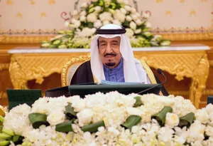 King Salman to Macron: We Look forward to Working together to Achieve Global Peace