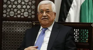 Trump Tries to Make Progress in Mideast Peace by Meeting Abbas Wednesday