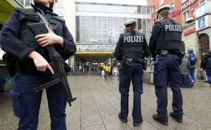 One Dead, Several Wounded in German Supermarket Knife Attack
