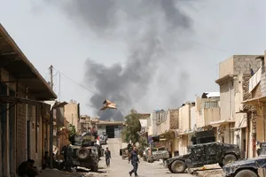 Iraqi Forces Fight Door-to-Door in Old Mosul