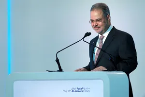 Yemeni, Algerian Foreign Ministers Discuss Developments