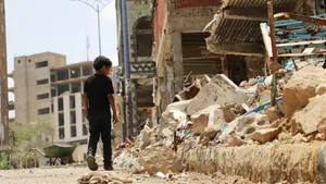 Taiz Residents Break Fast on Militias’ Canons
