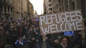 Starbucks to Hire over 2,000 Refugees in Europe in Five Years