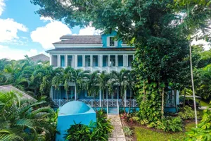 House Hunting in … the Bahamas