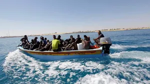 Italy May Resort to Emergency Visas for Migrants to Pressure Europe
