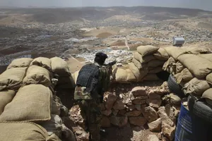 Lebanon to Resolve Syrian Rebel Group Withdrawal ahead of ISIS Border Battle