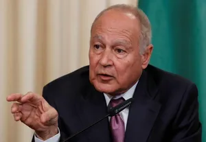 Abul Gheit Asks Barzani to Reconsider Referendum Decision
