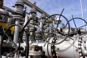 OPEC Invites Iraq, the UAE to Vienna this Month