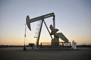 US Shale Leader Pioneer Shares Plunge as Gas Output Rise